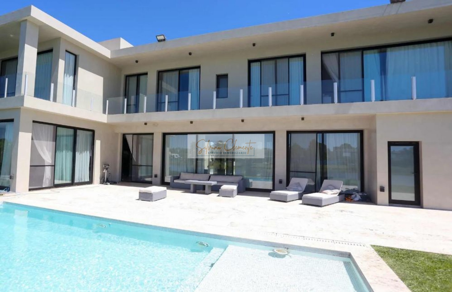 CASA A ESTRENAR EN VENTA - FRENTE A LA LAGUNA EN TERRALAGOS, EZEIZA