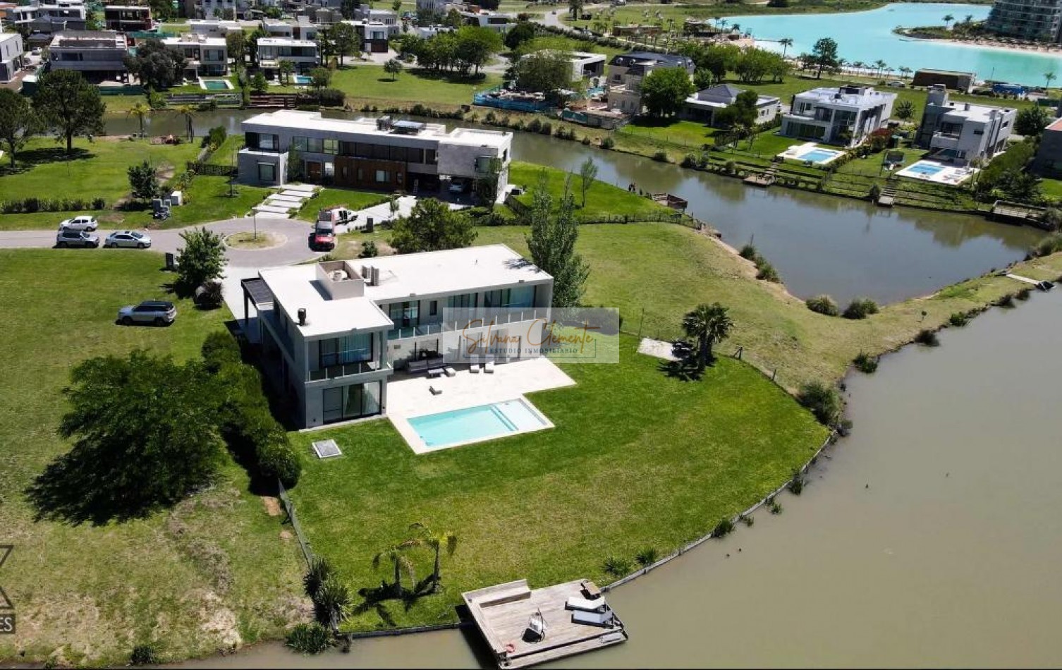 CASA A ESTRENAR EN VENTA - FRENTE A LA LAGUNA EN TERRALAGOS, EZEIZA