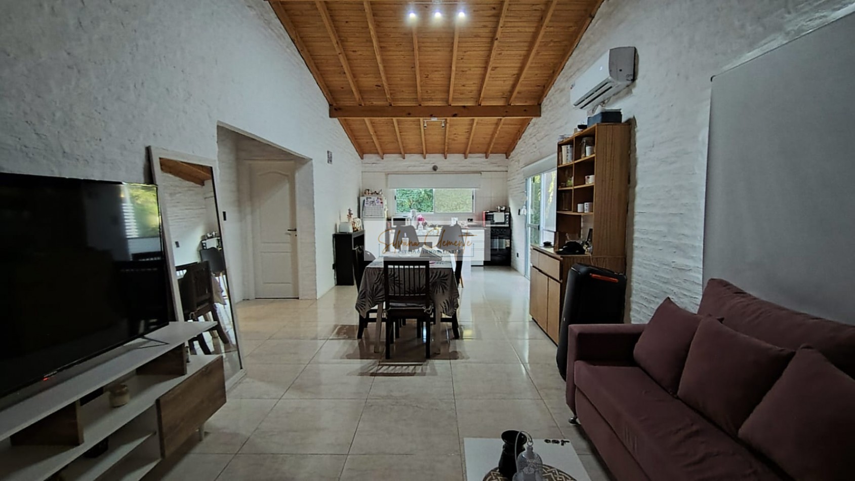 Casa 3 ambientes con parque y parrilla en Barrio Cerrado Weekend super luminosa 