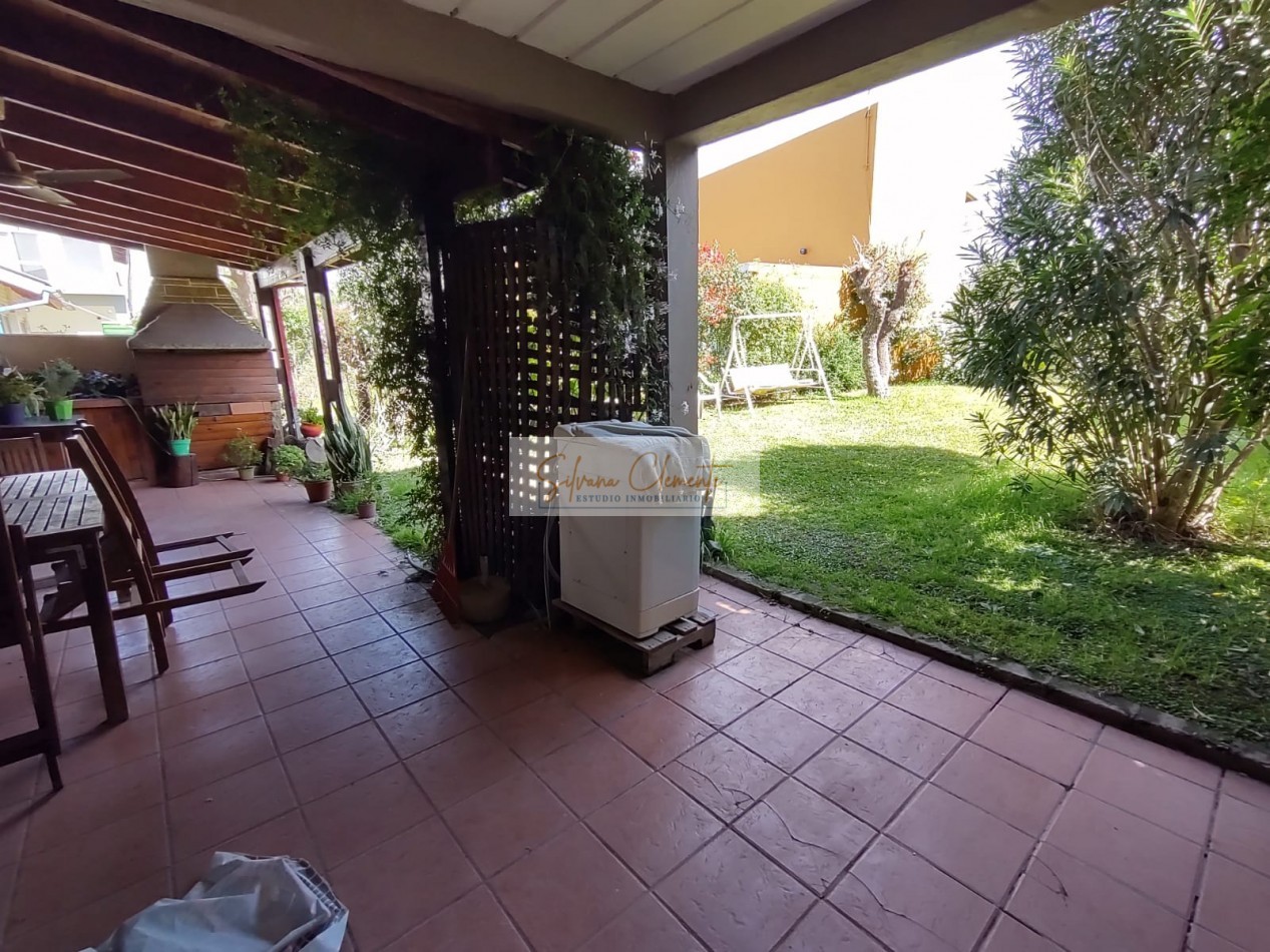 Casa 4 ambientes en Barrio Privado Weekend Escobar