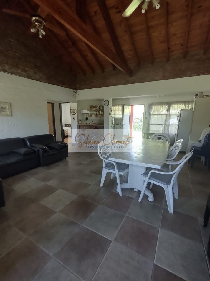 Gran Oportunidad Casa De 3 Amb Muy Luminosa En Barrio Country WeekEnd Escobar