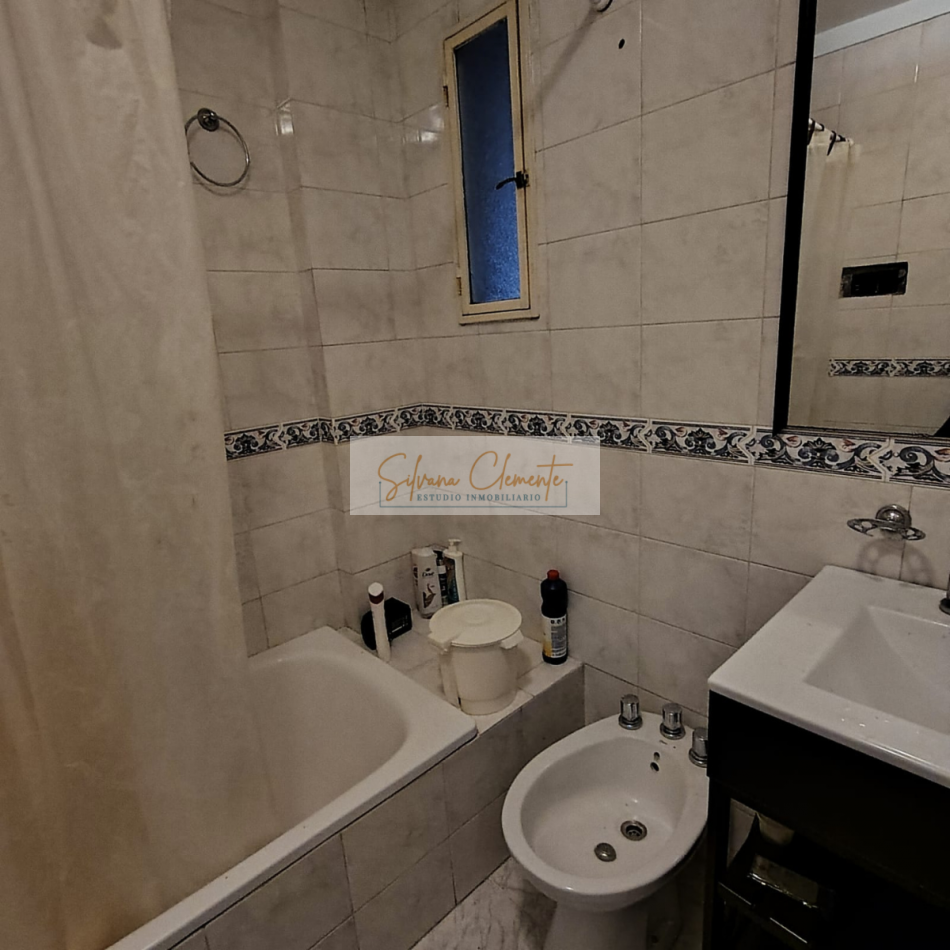 Departamento 3 Ambientes con Cochera y Balcon - Caseros, Prov. de Buenos Aires