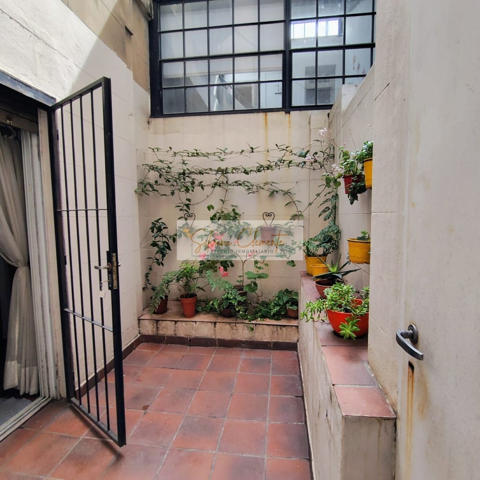 Departamento 3 Ambientes en Planta Baja al Frente - Sin Expensas