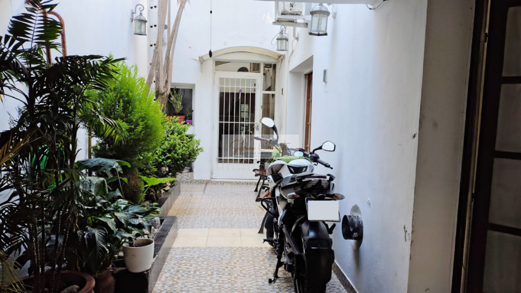 Casa 4 Ambientes con Terraza, Quincho y Patio - Caballito