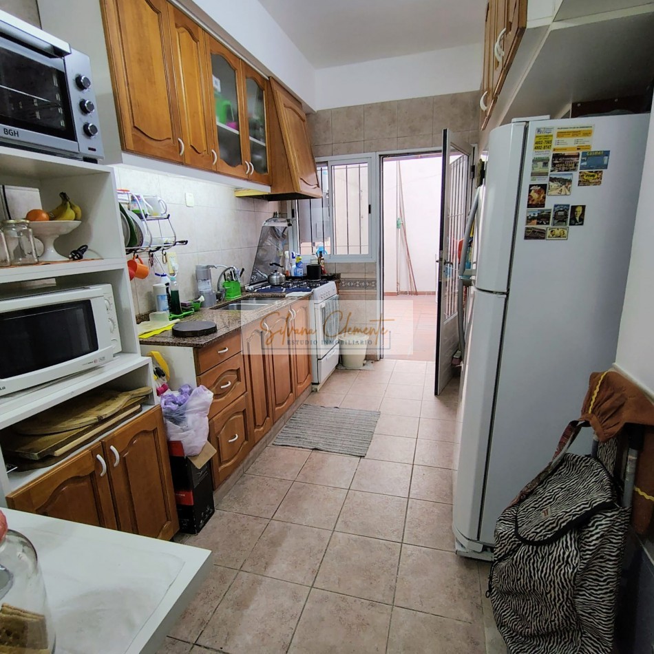 Departamento 3 Ambientes en Planta Baja al Frente - Sin Expensas