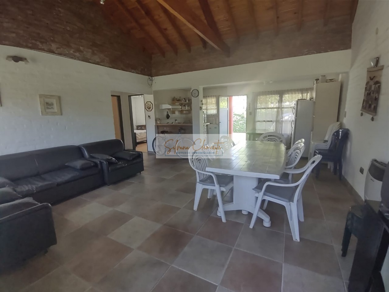 Gran Oportunidad Casa De 3 Amb Muy Luminosa En Barrio Country WeekEnd Escobar