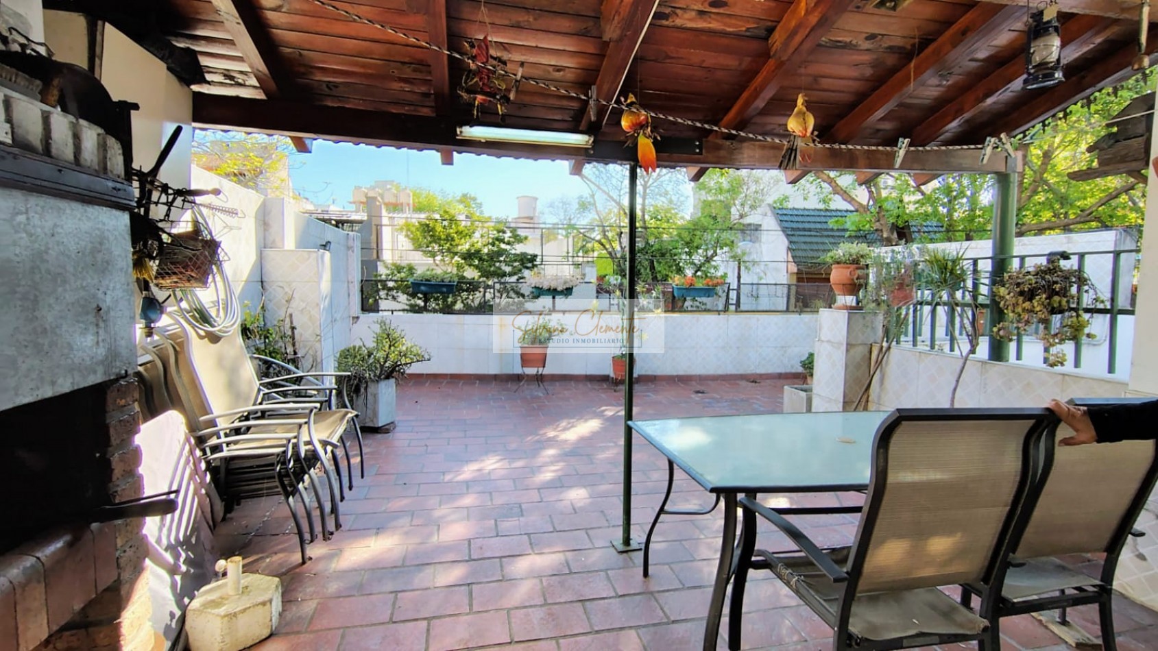 Casa 4 Ambientes con Terraza, Quincho y Patio - Caballito