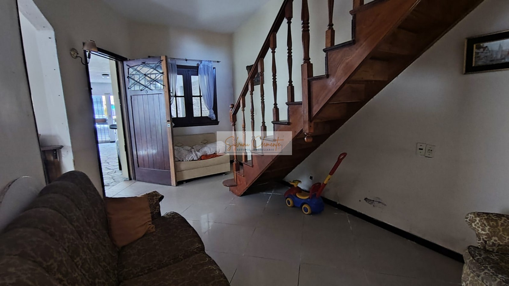 Casa 4 amb en lote propio con jardin y cochera en Velez Sarsfield