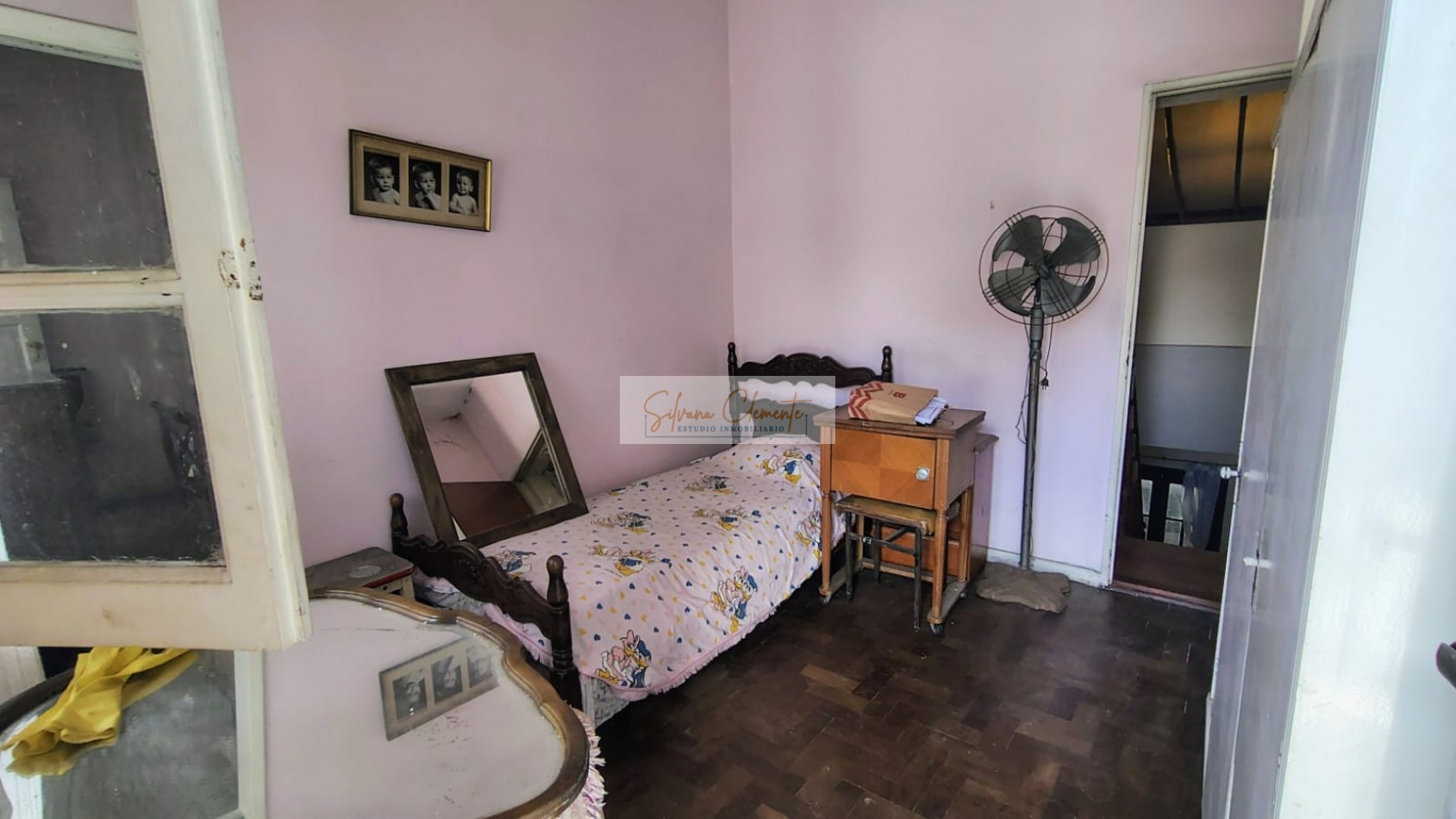 Casa 4 amb en lote propio con jardin y cochera en Velez Sarsfield