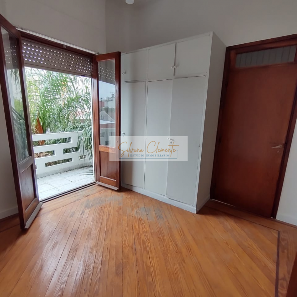 Impecable 3 Ambientes Reciclado a Nuevo Con Balcon al Frente apto credito
