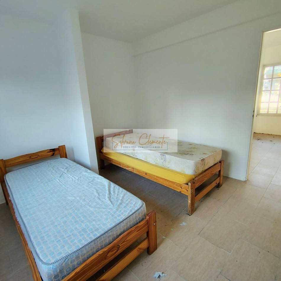 Hermosa Casa doble lote 3 ambientes en Barrio Weekend Escobar