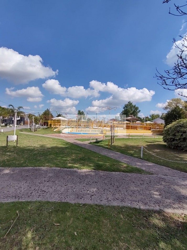 Lote 305 m2 en Barrio Cerrado Weekend