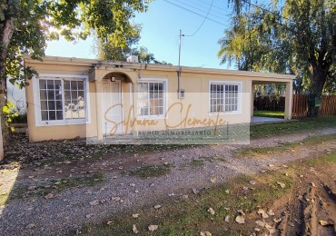 Hermosa Casa doble lote 3 ambientes en Barrio Weekend Escobar