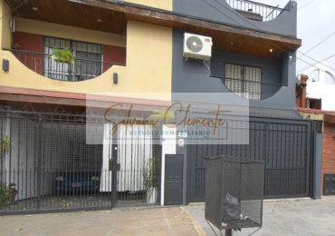 Casa en Venta San Miguel - 5 ambientes Pileta, Quincho y Cochera