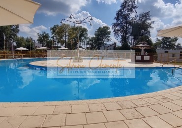 Lote 305 m2 en Barrio Cerrado Weekend